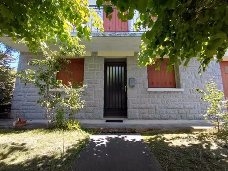 maison à vendre montsalvy 10 pièce(s) 100m2 85 000€