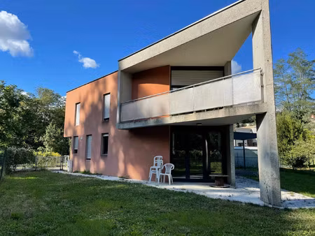 location maison 5 pièces 119 m² à annonay (07100)