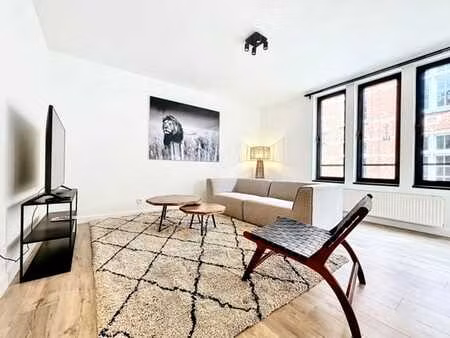 adorable appartement - 2 chambres- joliment meuble - sablons