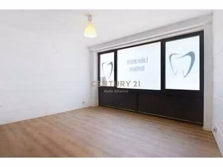 berchem : duplex lumineux avec de beaux volumes