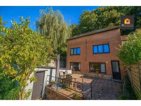 une chambre disponible dans cette superbe colocation à deux