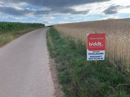 terres agricoles pour un total de 4ha 99a 21ca