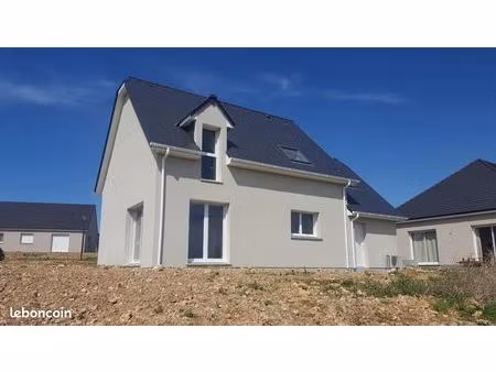 maison 6 pièces 105 m²