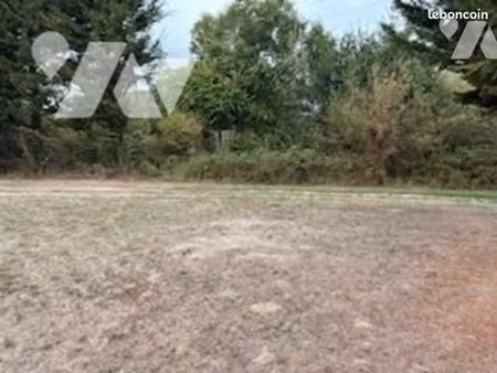 terrain 803 m² getigne