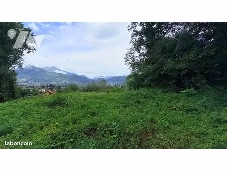 terrain 690 m² scionzier