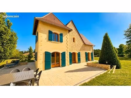 propriété 7 pièces 162 m²