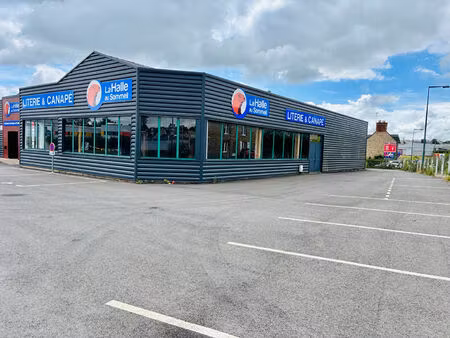 a louer : saint senier sous avranches - local commercial ou professionnel