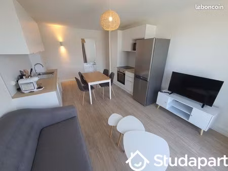 chambre 1 pièce 10 m²