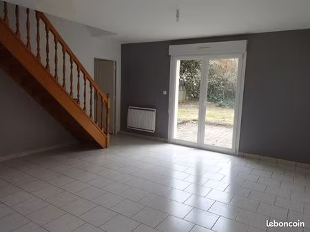 pavillon 4 pièces 85 m²