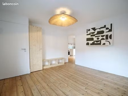 appartement refait a neuf - rue republique beaujeu – 50m2