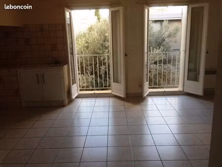 ceret appartement f2 à louer