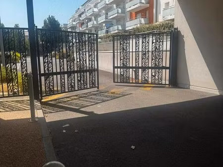location - parking sécurisé - cesson-sévigné