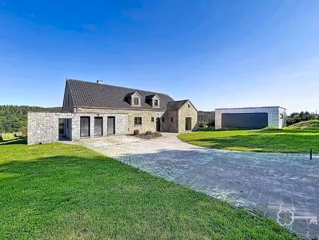 maison à vendre à rue tichesse 22 rochefort (vbe42583)