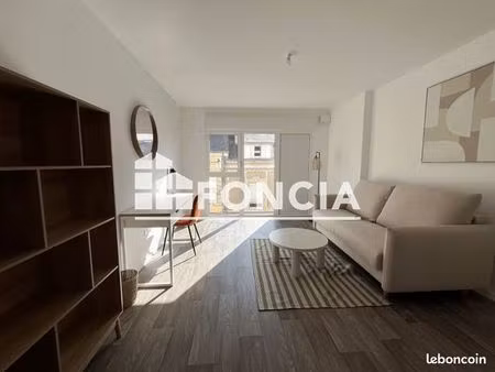 studio 1 pièce 24 m²