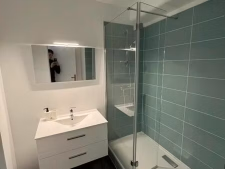 chambre 1 pièce 16 m²