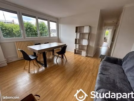 chambre 1 pièce 13 m²