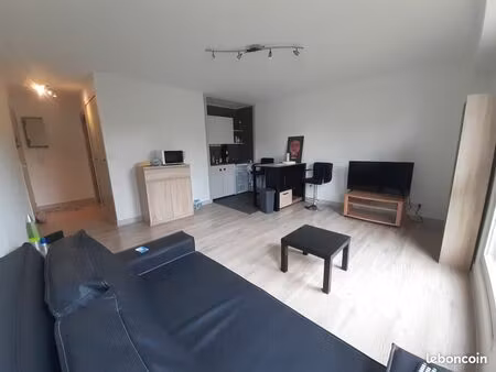 studio 1 pièce 29 m²