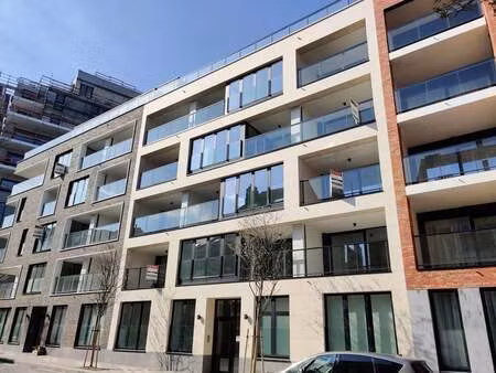 appartement à louer à uccle € 1.350 (lpxl1) | zimmo