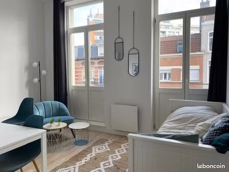 studio 1 pièce 18 m²