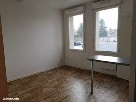 studio 1 pièce 22 m²