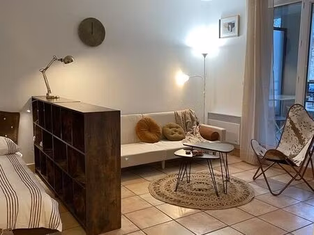 appartement meublé 30m² - guyancourt - calme  sans vis-à-vis  balcon