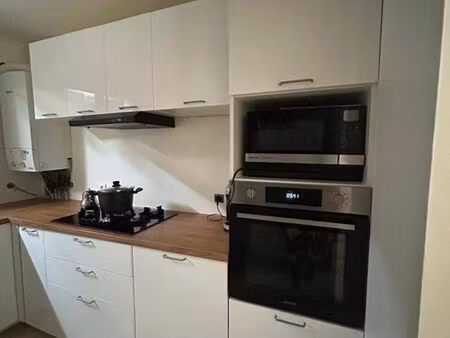 à louer – maison mitoyenne meublée 5 pièces de 100 m² – meaux (beauval colbert)