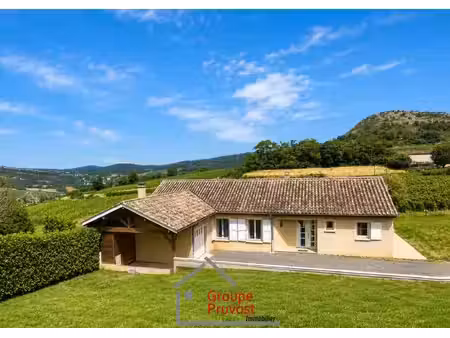 très belle villa de plain pied