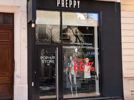 location commerce 4 pièces 68 m² à lyon 8 (69008)