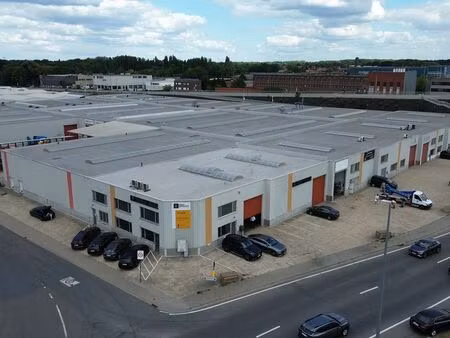 bien professionnel à louer à merksem € 2.793 (lpxq9) - the real estate company | zimmo