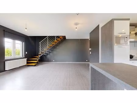 appartement à louer à rue de fechereux 36 xhendremael (vbe42823)