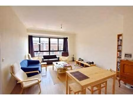 la chasse – appartement 83 m² – 2 chambres - balcon arriere