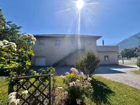 vente maison 6 pièces 232 m² albertville (73200)