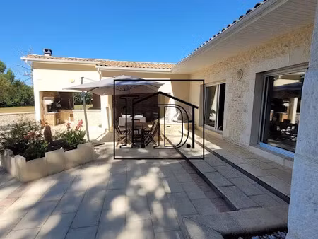 vente villa 9 pièces 226 m² à plaisance (24560)  564 000 €