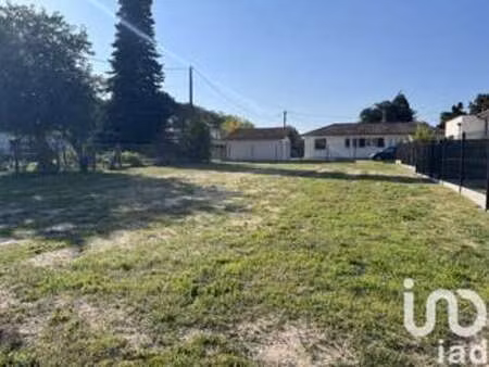 vente terrain à cadaujac (33140) : à vendre / 636m² cadaujac