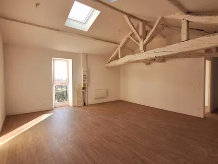 vente appartement 3 pièces 61 m² à haux (33550)  158 000 €