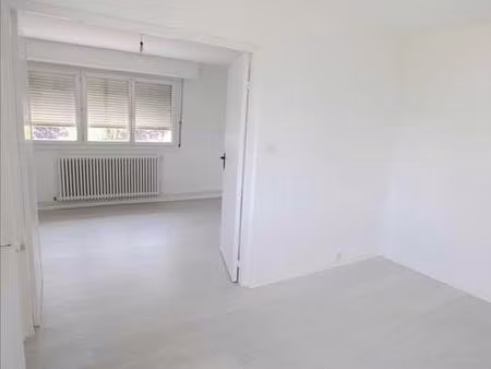 bethoncourt - appartement t3 en rez-de-chaussée