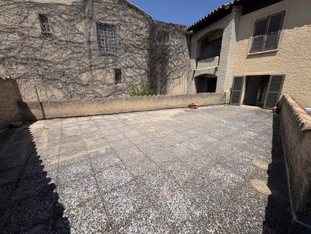 vente appartement 3 pièces 77 m² carpentras (84200)