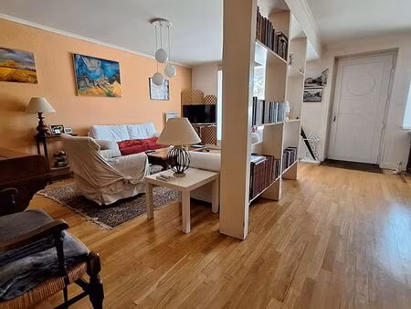 maison de village de 181m² à 3km du centre de créon