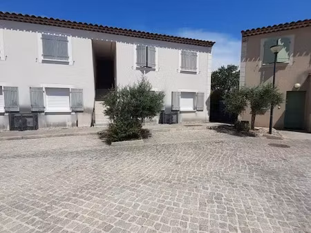 vente appartement 3 pièces 67.84 m² à sénas (13560)  233 200 €