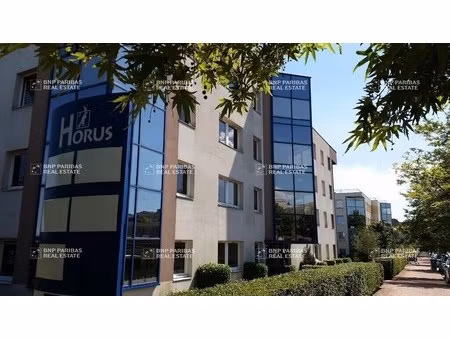 vente bureaux 241 m²