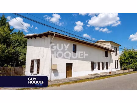 maison 110 m2 + dépendances  grand jardin