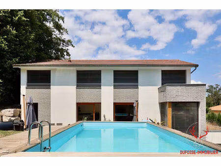 villa d'architecte contemporaine avec piscine