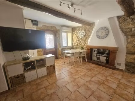 maison - 92.05 m2 - 5 pièces - non meublé