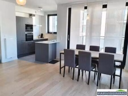 appartement 2 chambres avec terrasse et parking