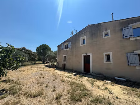 cornillon-confoux - appartement 2 pièce(s) 43.53 m2 - parking