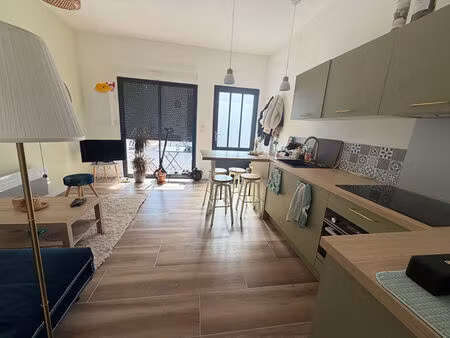 la rochelle fetilly  magnifique appt meublé bail à l'année