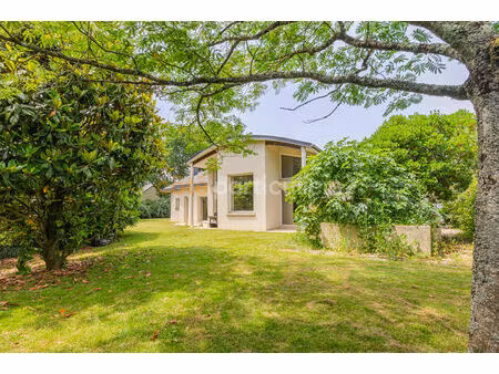 carquefou -- le souchais -- maison d'architecte -- piscine intérieure