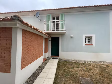 vente maison 4 pièces  68.00m²  coëx