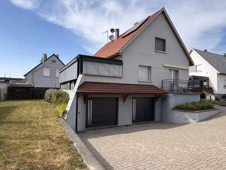 charmante maison individuelle avec véranda  grand jardin  do