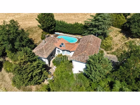 maison à vendre saint clement les places 10 pièce(s) 297m2 385 000€